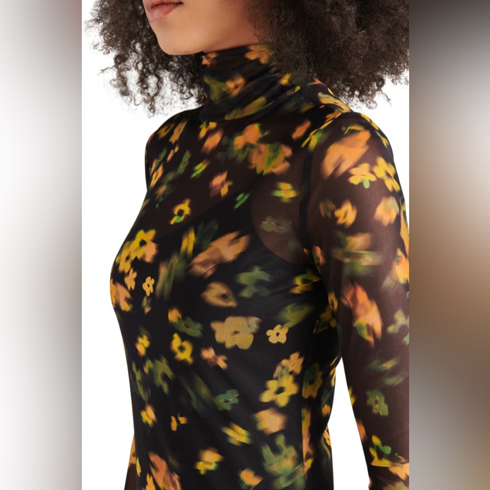 Steve Madden Vivienne floral print mesh turtleneck top size small